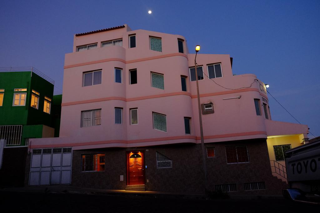 明德卢Casa Comba住宿加早餐旅馆 外观 照片
